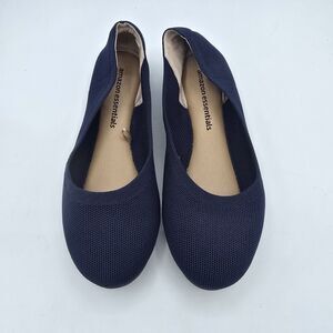 Amazon Essentials Blue Slip-On Close Toe Flats Women's Size 7w NEW